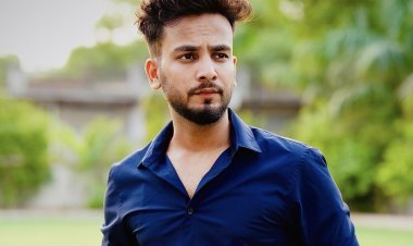 Being a publically known figure, along with his success, Elvish Yadav also takes complete responsibility for the care and development of society