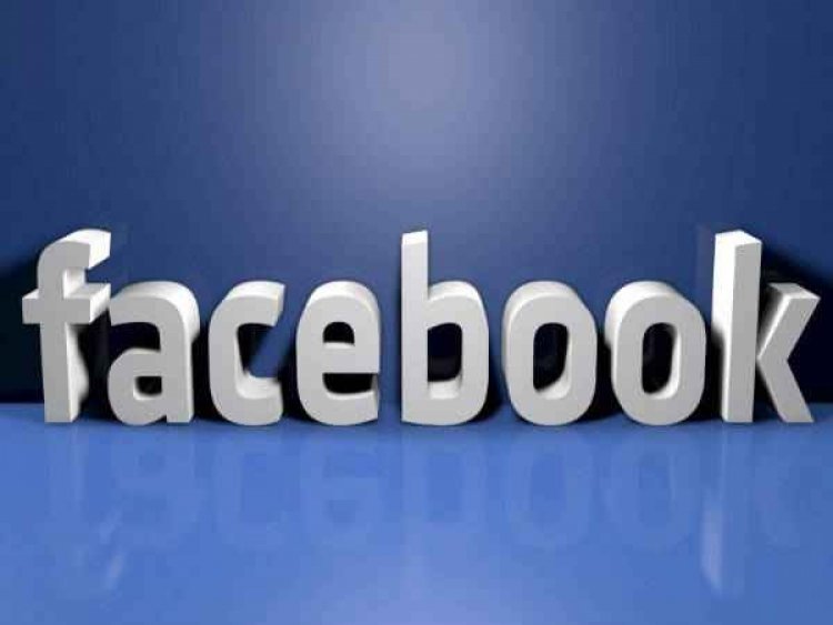 Facebook was down for several hours, strange posters appeared in the news feed