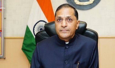 Supreme Court will see the files of the appointment of Election Commissioner Arun Goyal, yesterday reprimanded the Central Government          