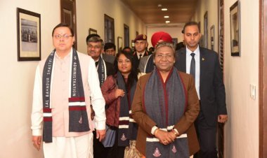 Anonymity, efficiency and austerity are ornaments of civil servants: President