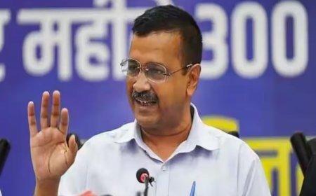 CM Arvind Kejriwal Defends Deputy Manish Sisodia, Calls CBI Arrests in Liquor Policy Scam Case Politically Motivated