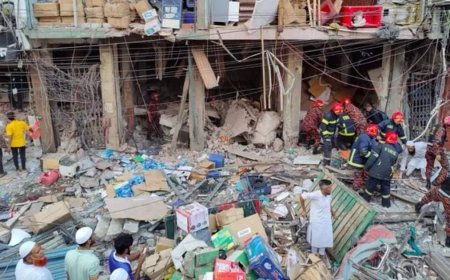 Terrible explosion in Bangladesh's capital Dhaka, 14 killed, more than 100 injured           