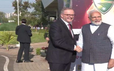 PM Modi arrives in Ahmedabad to watch the India-Australia Test match, will see an important match with the PM of Australia