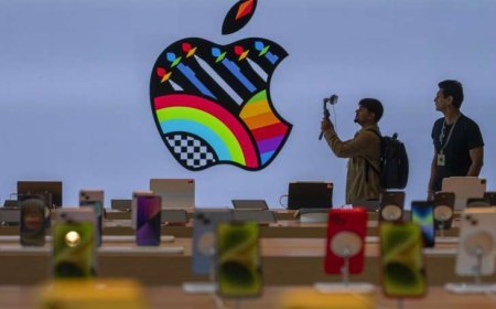 Apple's first store opens in Mumbai, know why everyone wants to know about this store