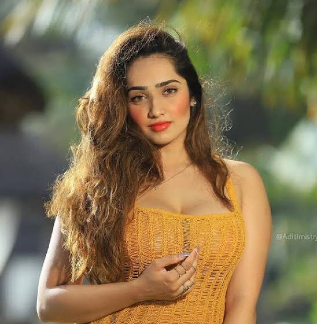 Fit & Fabulous: How Aditi Mistry Crushed Fitness Myths & Built an Online Empire